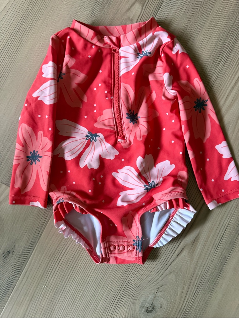 Simple Joys by Carter’s Baby Floral Swimsuit 6-9M Long Sleeve Rashguard